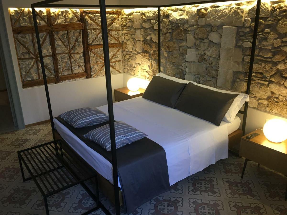 Il Fuoco Di Archimede - Ortigia Apartment Syracuse Ngoại thất bức ảnh